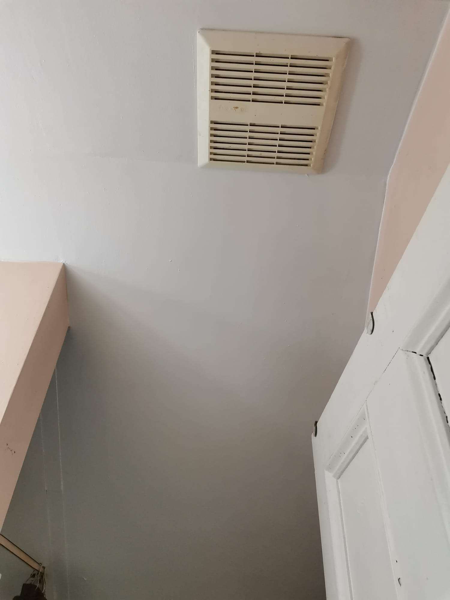 Cleanly restored ceiling after painting